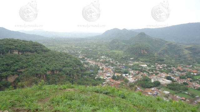  Hill of the three crosses 